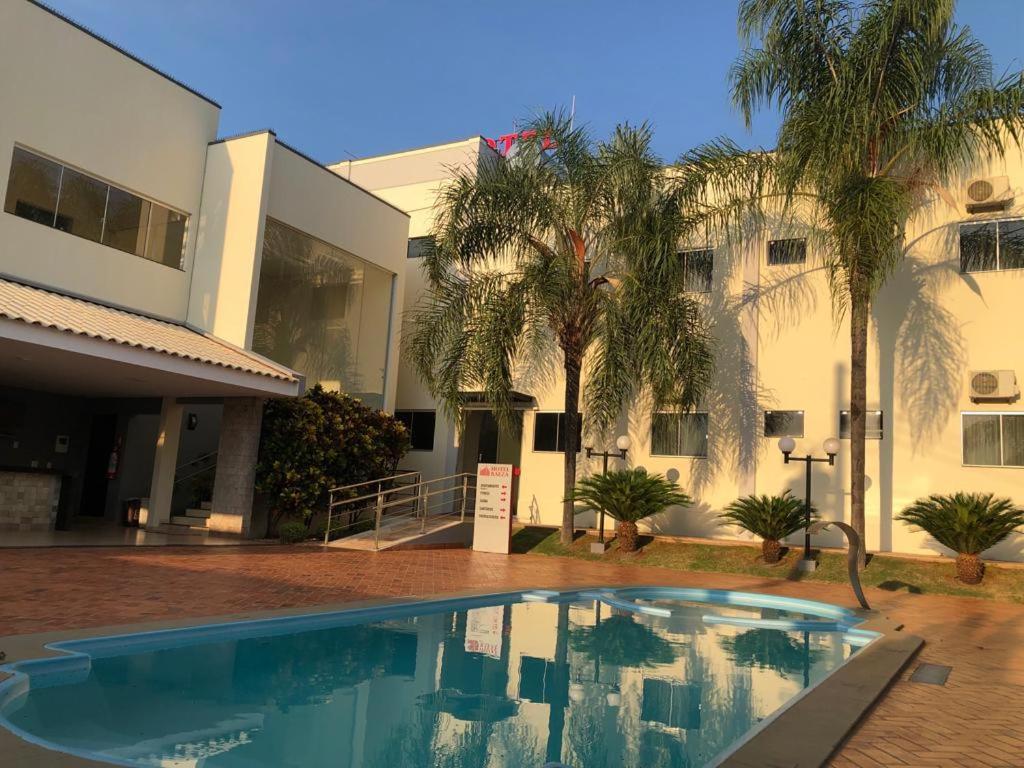 Hotel Baeza Goiatuba Dış mekan fotoğraf