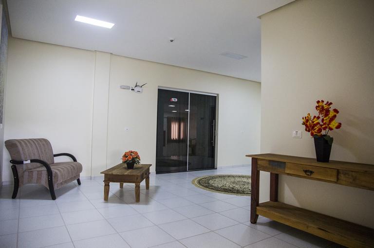 Hotel Baeza Goiatuba Oda fotoğraf